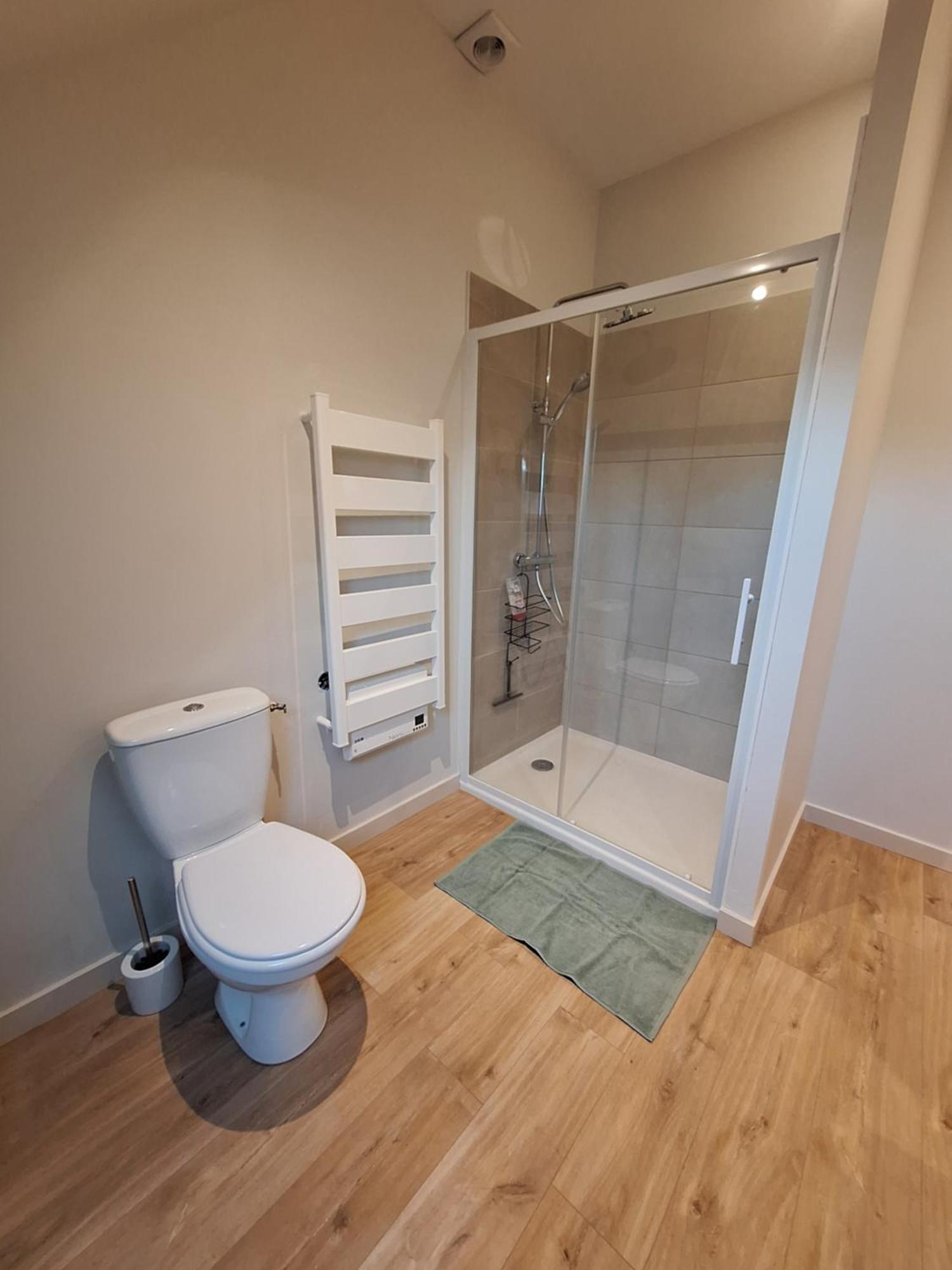 La Chambre Mademoiselle Causeuse Malville Bagian luar foto
